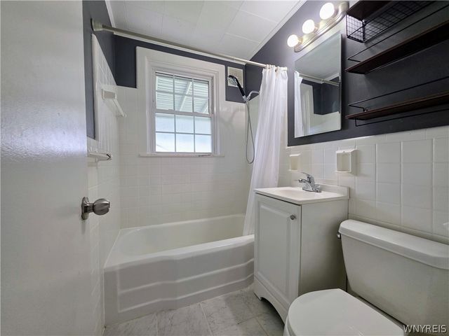 147 Fairfield Avenue, Tonawanda, NY 14223