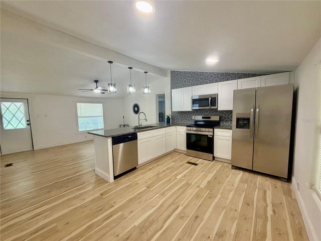 31638 LAKE DRIVE, Eustis, FL 32736