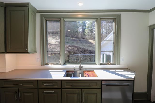 90 Bank Street, Lebanon, NH 03766