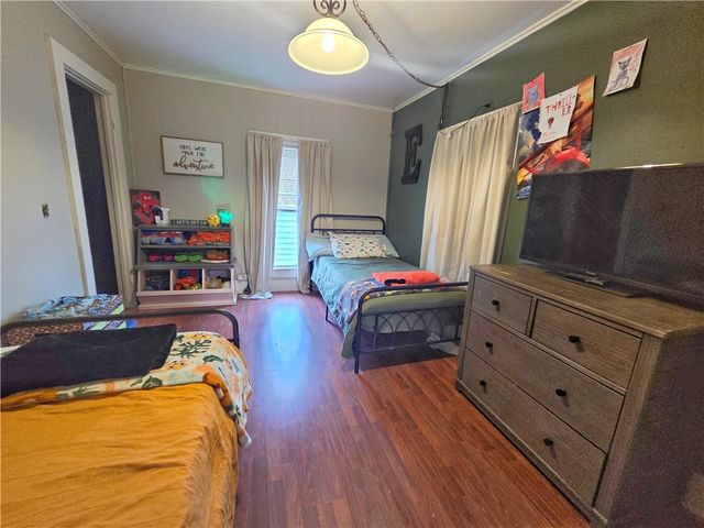 903 Cedar Street, Southport, NY 14904