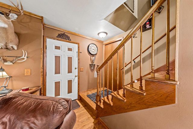 2001 S Thompson DRIVE, Madison, WI 53716