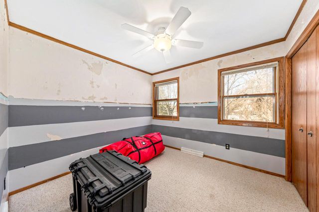 2001 S Thompson DRIVE, Madison, WI 53716