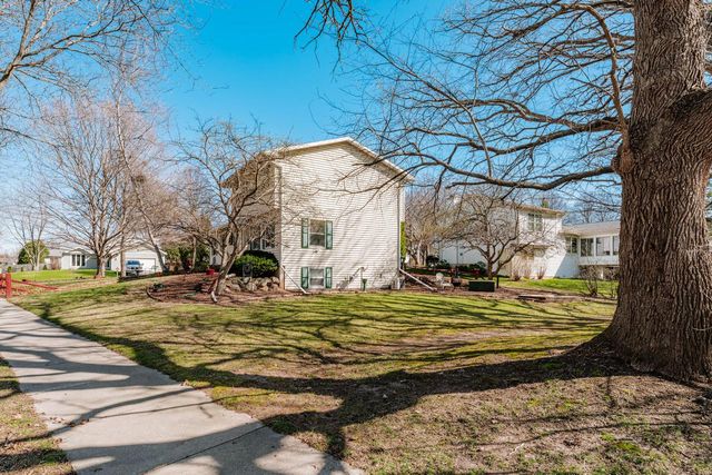 2001 S Thompson DRIVE, Madison, WI 53716