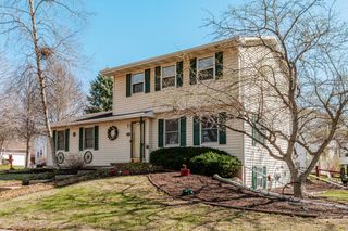 2001 S Thompson DRIVE, Madison, WI 53716
