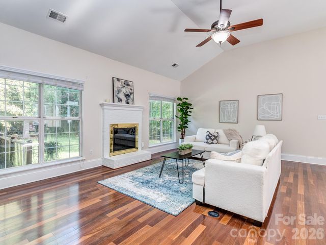7024 Passeres Court, Charlotte, NC 28215