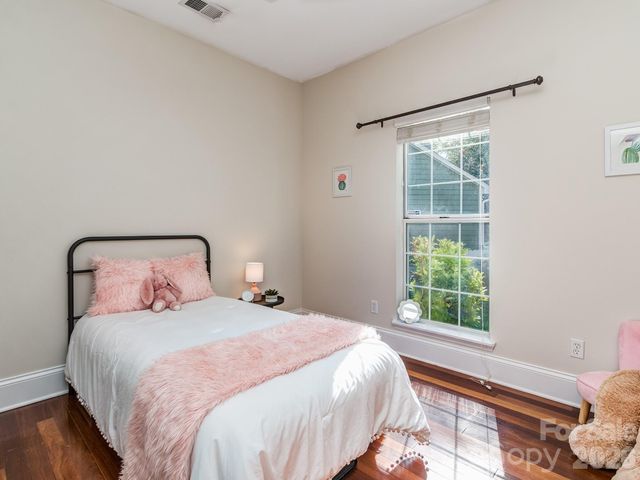 7024 Passeres Court, Charlotte, NC 28215