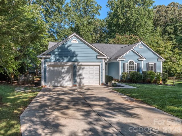 7024 Passeres Court, Charlotte, NC 28215