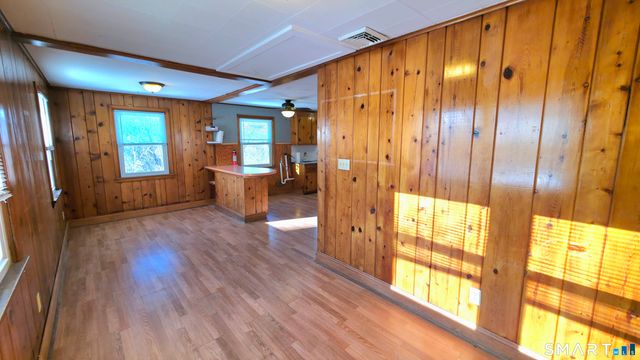 32 Post Street, Waterbury, CT 06706