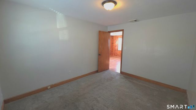 32 Post Street, Waterbury, CT 06706