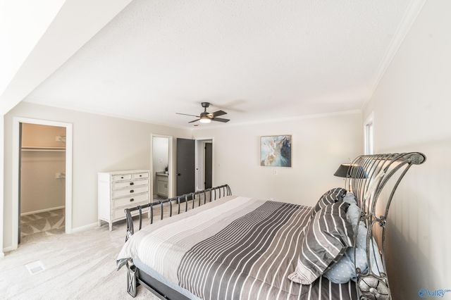 7710 Shadow Bend Drive SE, Huntsville, AL 35802