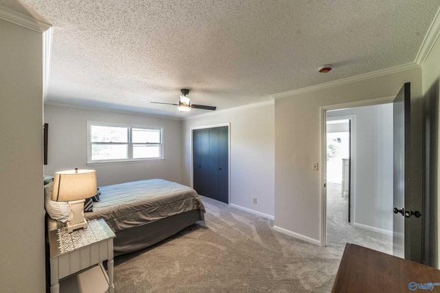 7710 Shadow Bend Drive SE, Huntsville, AL 35802