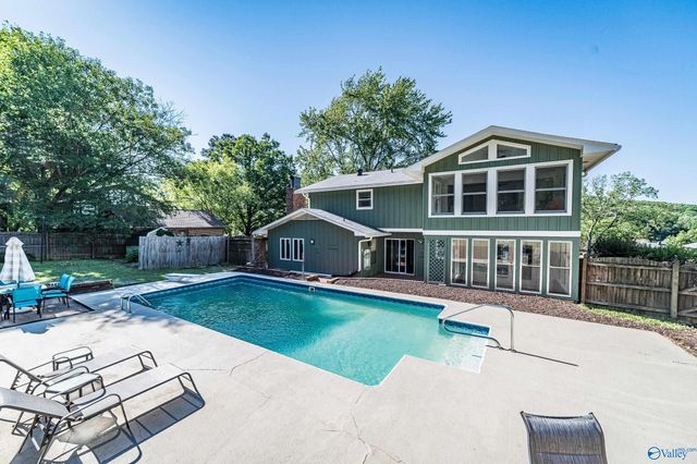 7710 Shadow Bend Drive SE, Huntsville, AL 35802