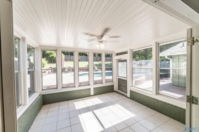 7710 Shadow Bend Drive SE, Huntsville, AL 35802