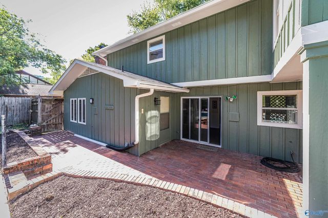7710 Shadow Bend Drive SE, Huntsville, AL 35802