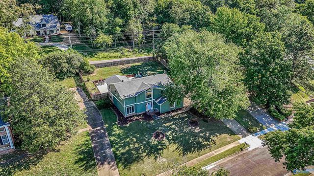 7710 Shadow Bend Drive SE, Huntsville, AL 35802