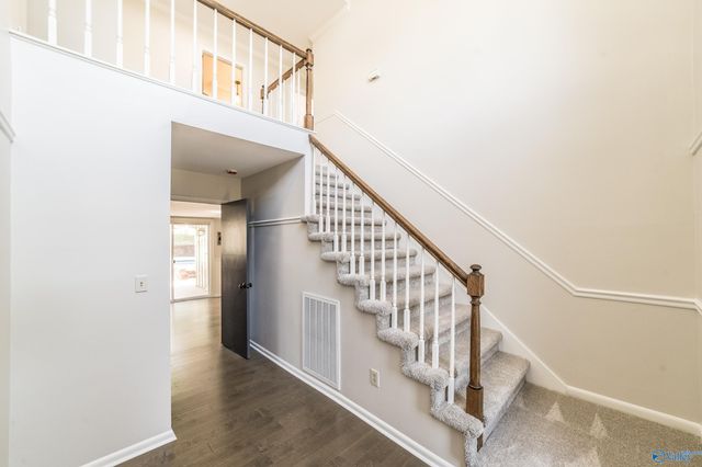 7710 Shadow Bend Drive SE, Huntsville, AL 35802