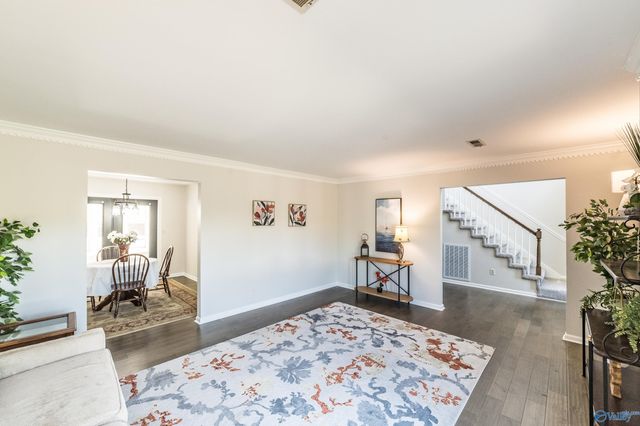 7710 Shadow Bend Drive SE, Huntsville, AL 35802
