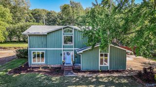 7710 Shadow Bend Drive SE, Huntsville, AL 35802