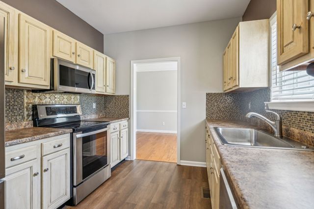 7415 Master Shane Rd, Fairview, TN 37062