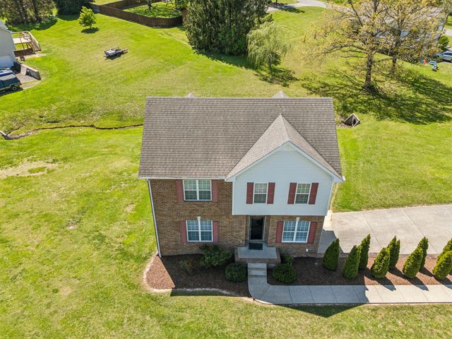 7415 Master Shane Rd, Fairview, TN 37062