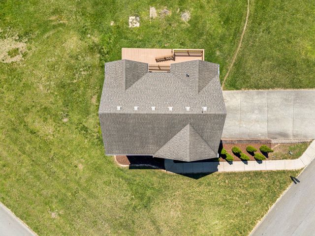 7415 Master Shane Rd, Fairview, TN 37062