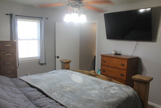 7 Robin Drive, Sheridan, AR 72150