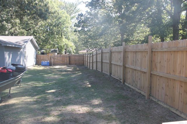 7 Robin Drive, Sheridan, AR 72150