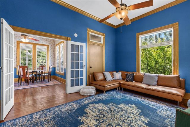 702 E Main ST, Round Rock, TX 78664