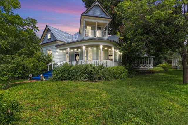 702 E Main ST, Round Rock, TX 78664