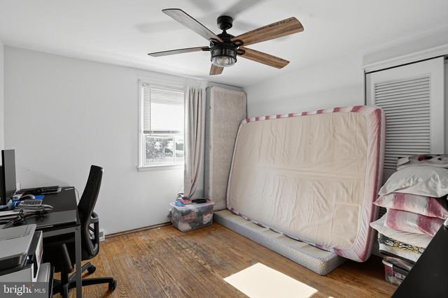 27 N MARMIC DR, Southampton, PA 18966