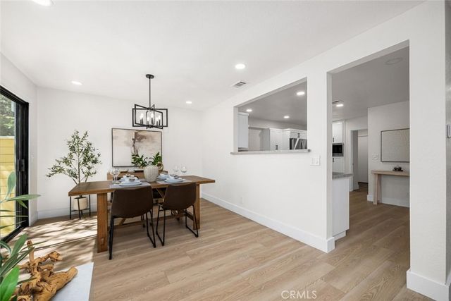 6013 Loynes, Long Beach, CA 90803