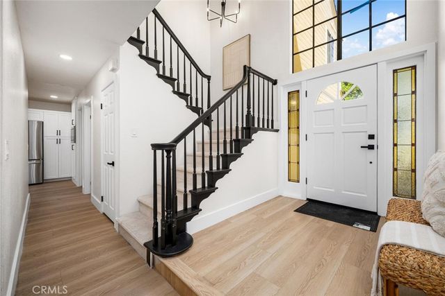 6013 Loynes, Long Beach, CA 90803