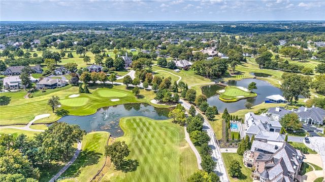 1 S Saint Andrews, Rogers, AR 72758