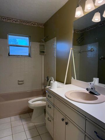 1140 SE Buttonwood Circle, Stuart, FL 34997