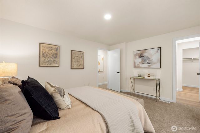 22005 120th Place SE, Kent, WA 98031