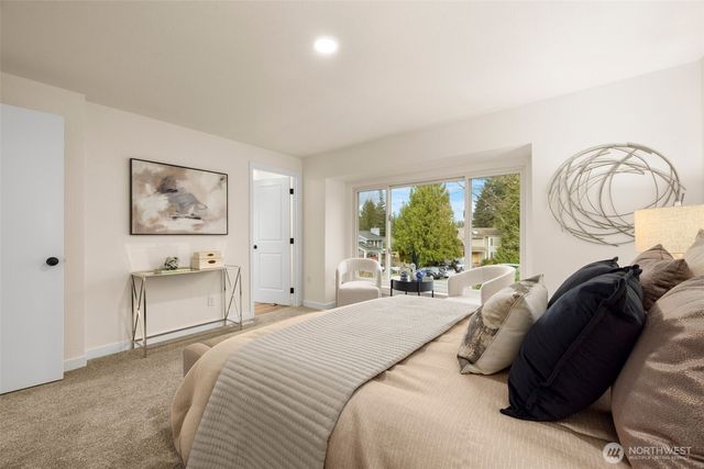 22005 120th Place SE, Kent, WA 98031