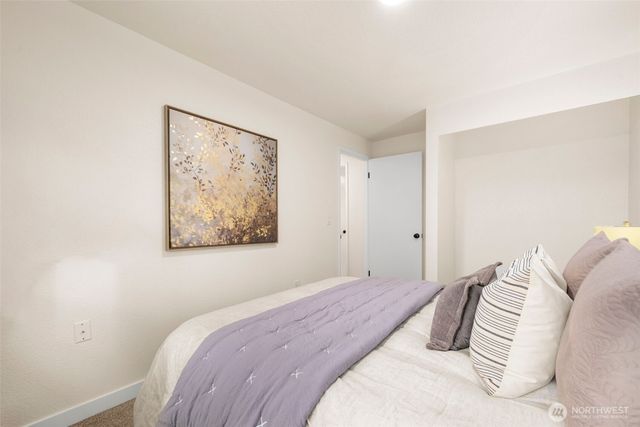 22005 120th Place SE, Kent, WA 98031