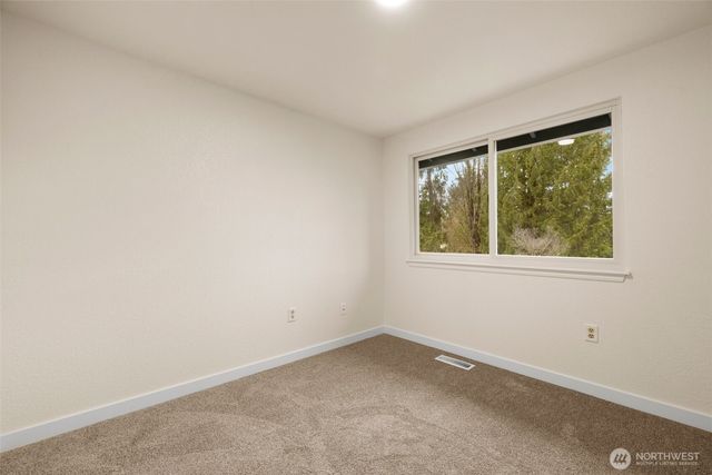 22005 120th Place SE, Kent, WA 98031