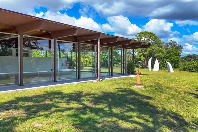 2912 PINECREST WAY, Sarasota, FL 34239