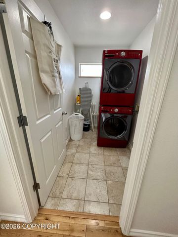 1120 E Seneca Avenue, Wasilla, AK 99654