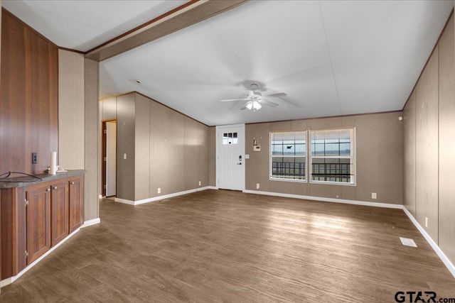 10473 County Road 3116, Winona, TX 75792