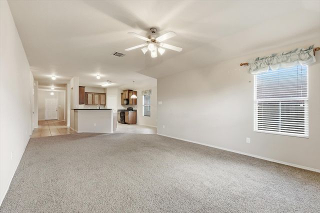 832 Clear Creek Drive, Desoto, TX 75115