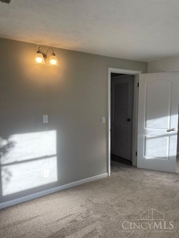 4416 Irelan Street, Kettering, OH 45440