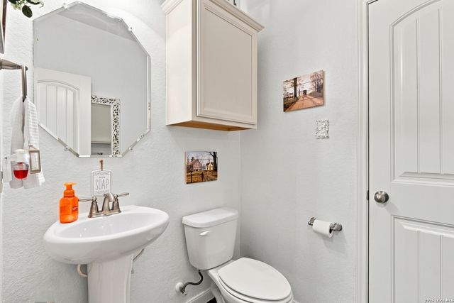 259 Lillianite, New Braunfels, TX 78130
