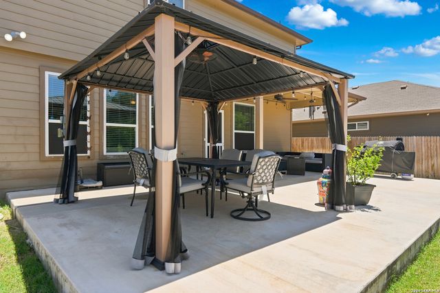259 Lillianite, New Braunfels, TX 78130