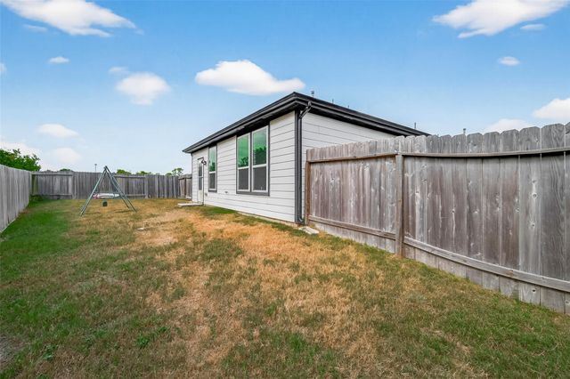 4727 Prairie Chase Drive, Houston, TX 77069