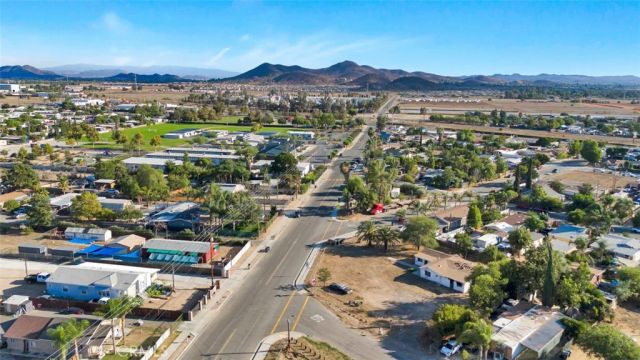 27987 Jefferson Avenue, Menifee, CA 92586
