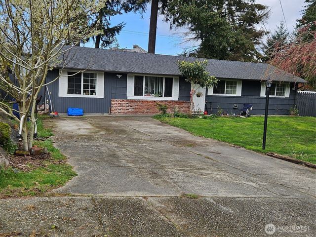148 S 302nd Street, Federal Way, WA 98003