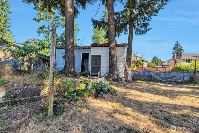 148 S 302nd Street, Federal Way, WA 98003