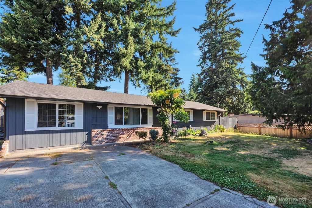148 S 302nd Street, Federal Way, WA 98003